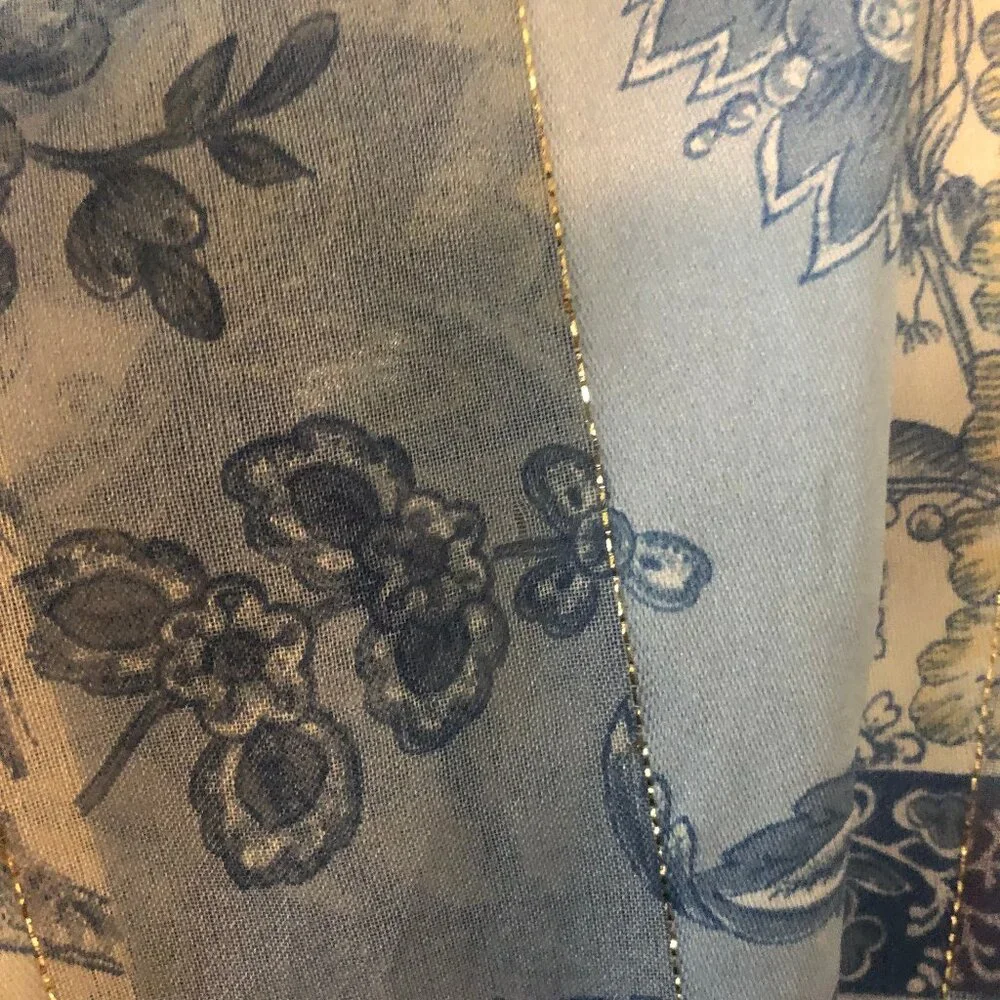 💙 Blue & White Floral Scarf with Metallic Thread | Poetic, Graceful & Timeless